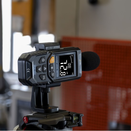 PCE-354-ICA Leq áramütés mérő kalibrálva