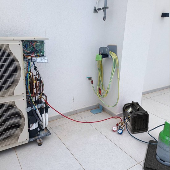 PCE-RRU 10 Digitális elosztóméro hutoközeg-lenyero berendezés hvac-hoz