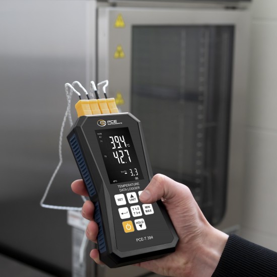 PCE-T 394 4 csatornás hőmérő adatgyűjtővel
